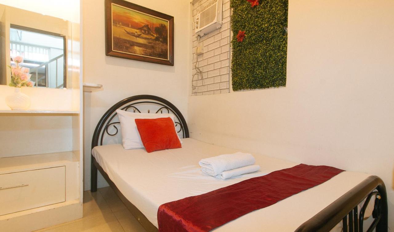 Nearest Hostel Pasay City By Reddoorz Exteriér fotografie