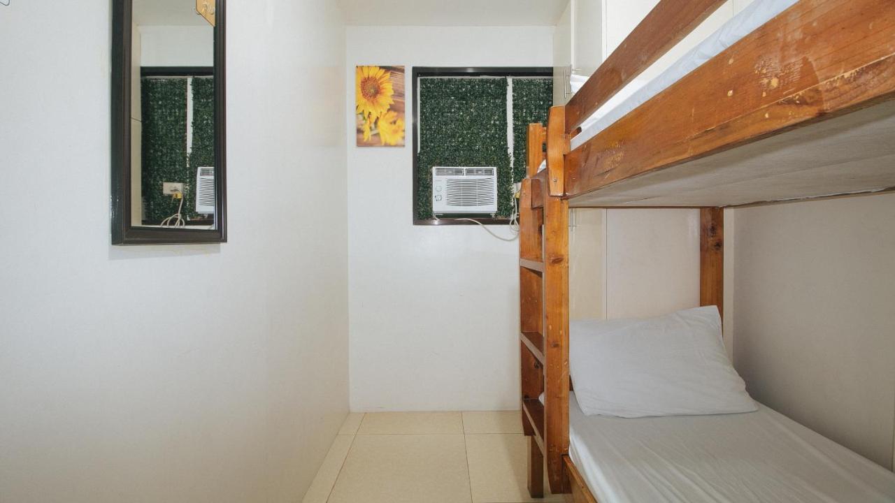 Nearest Hostel Pasay City By Reddoorz Exteriér fotografie
