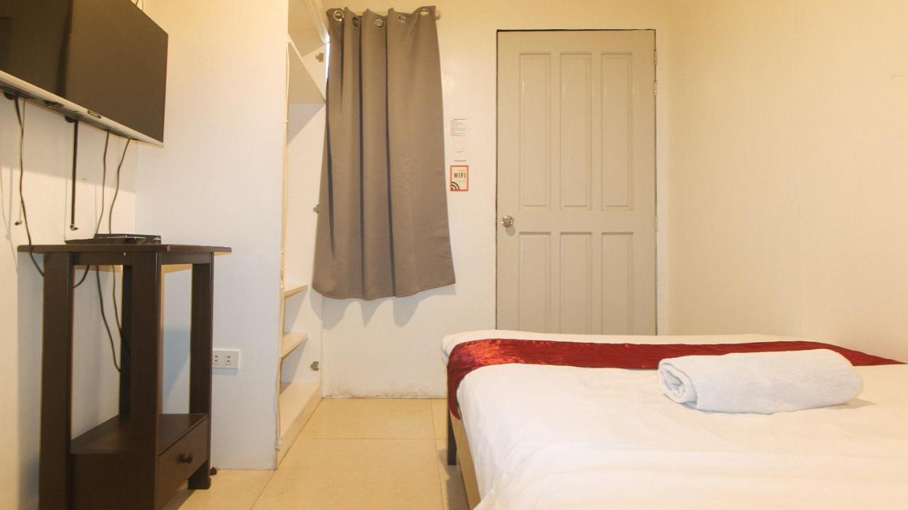 Nearest Hostel Pasay City By Reddoorz Exteriér fotografie